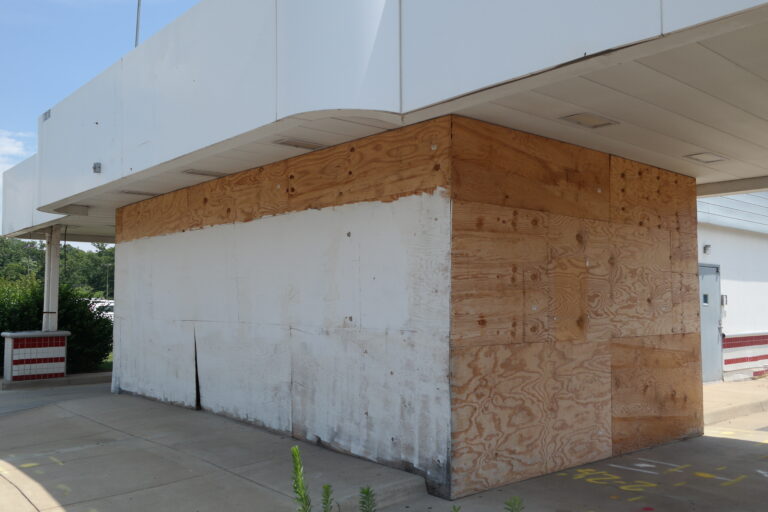 Abandoned "Anniversary" McDonald's