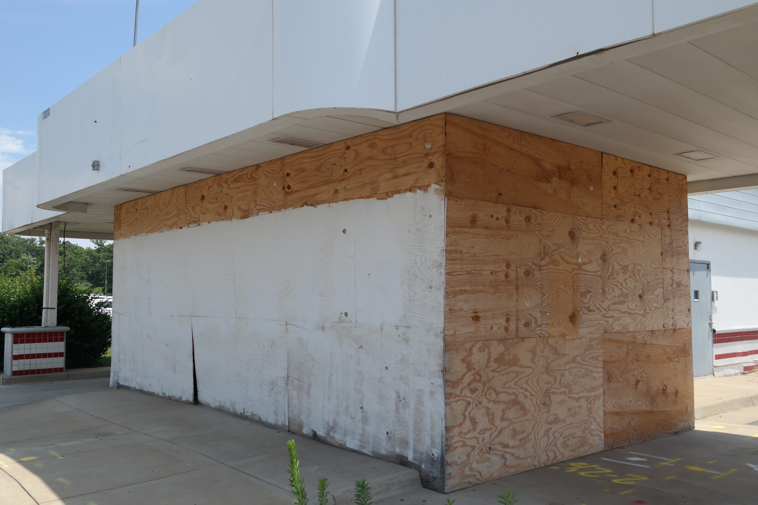 Abandoned "Anniversary" McDonald's