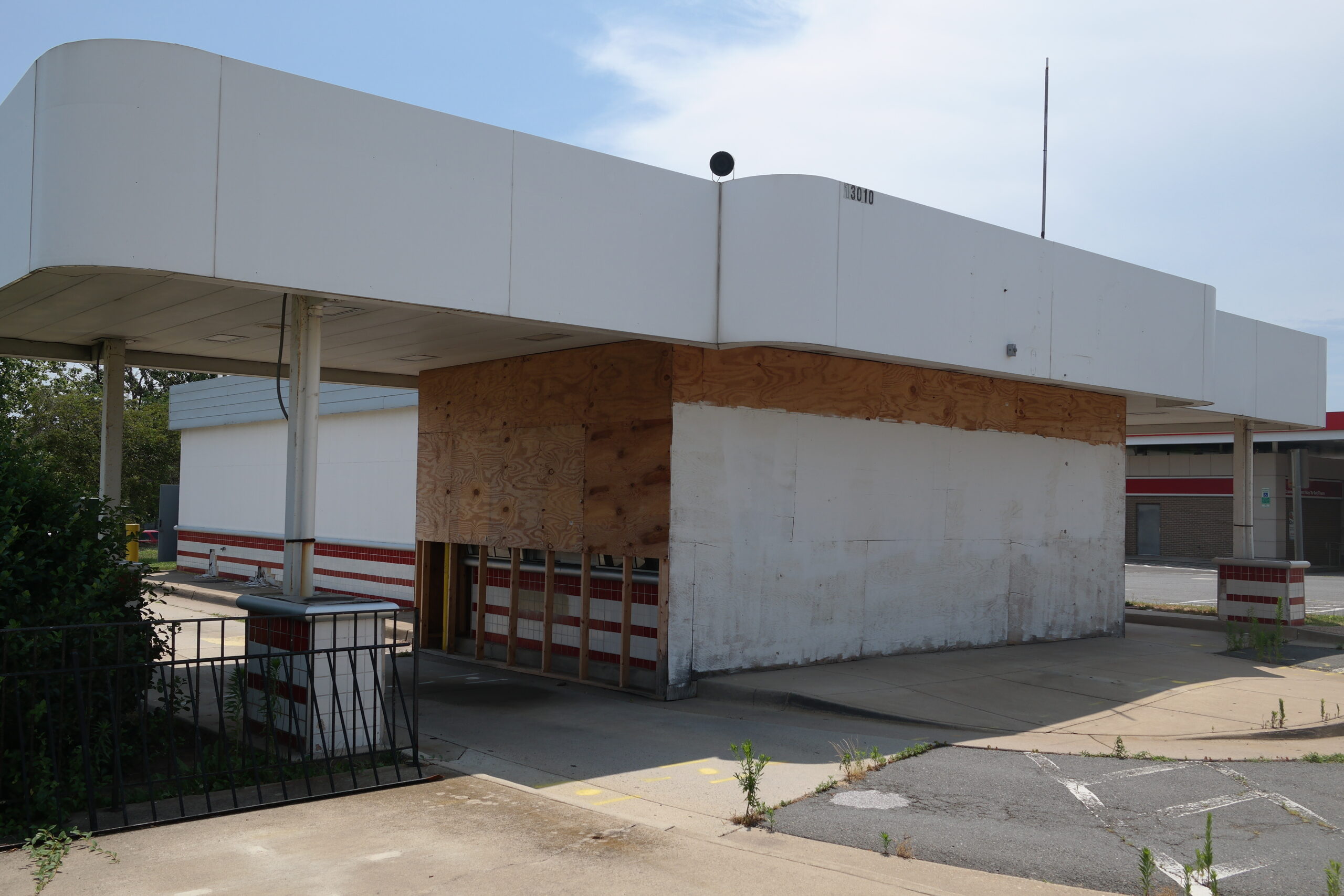 Abandoned "Anniversary" McDonald's