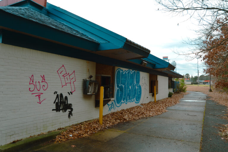 Abandoned Burger King - Thornburg, Virginia
