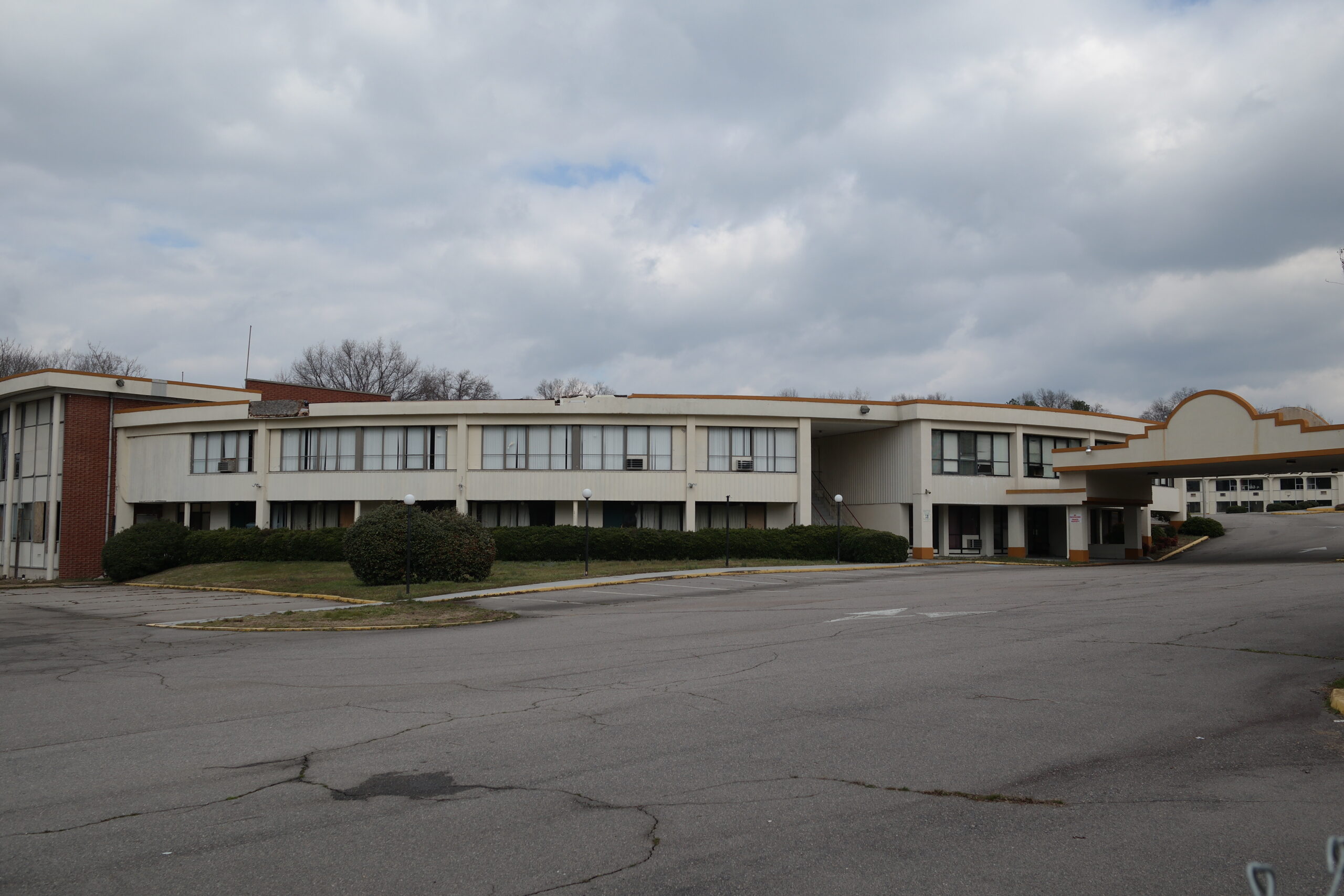 Abandoned Days Inn - Richmond, VA