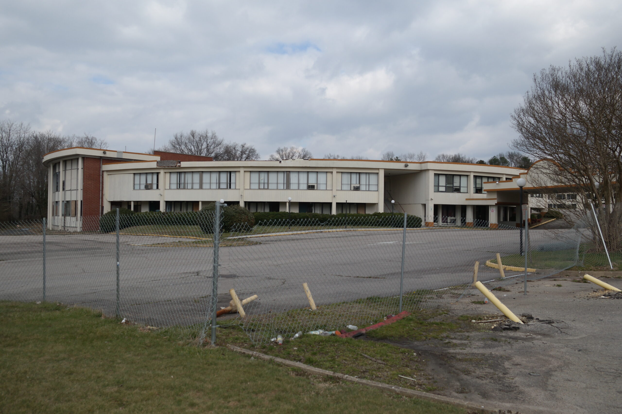 Abandoned Days Inn - Richmond, VA
