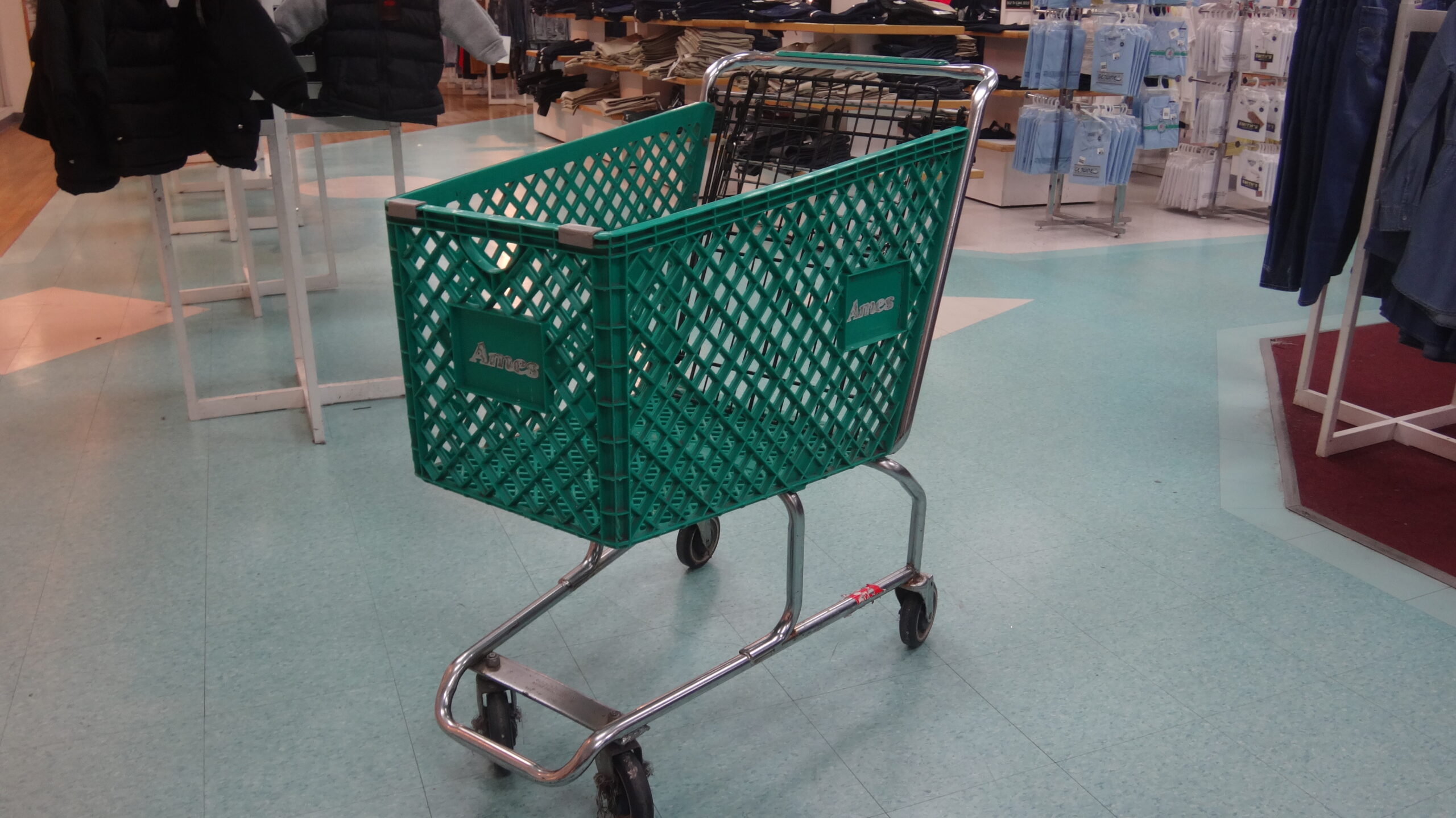 Ames shopping carts