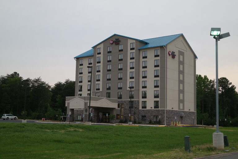 Best Western Thornburg Inn & Suites