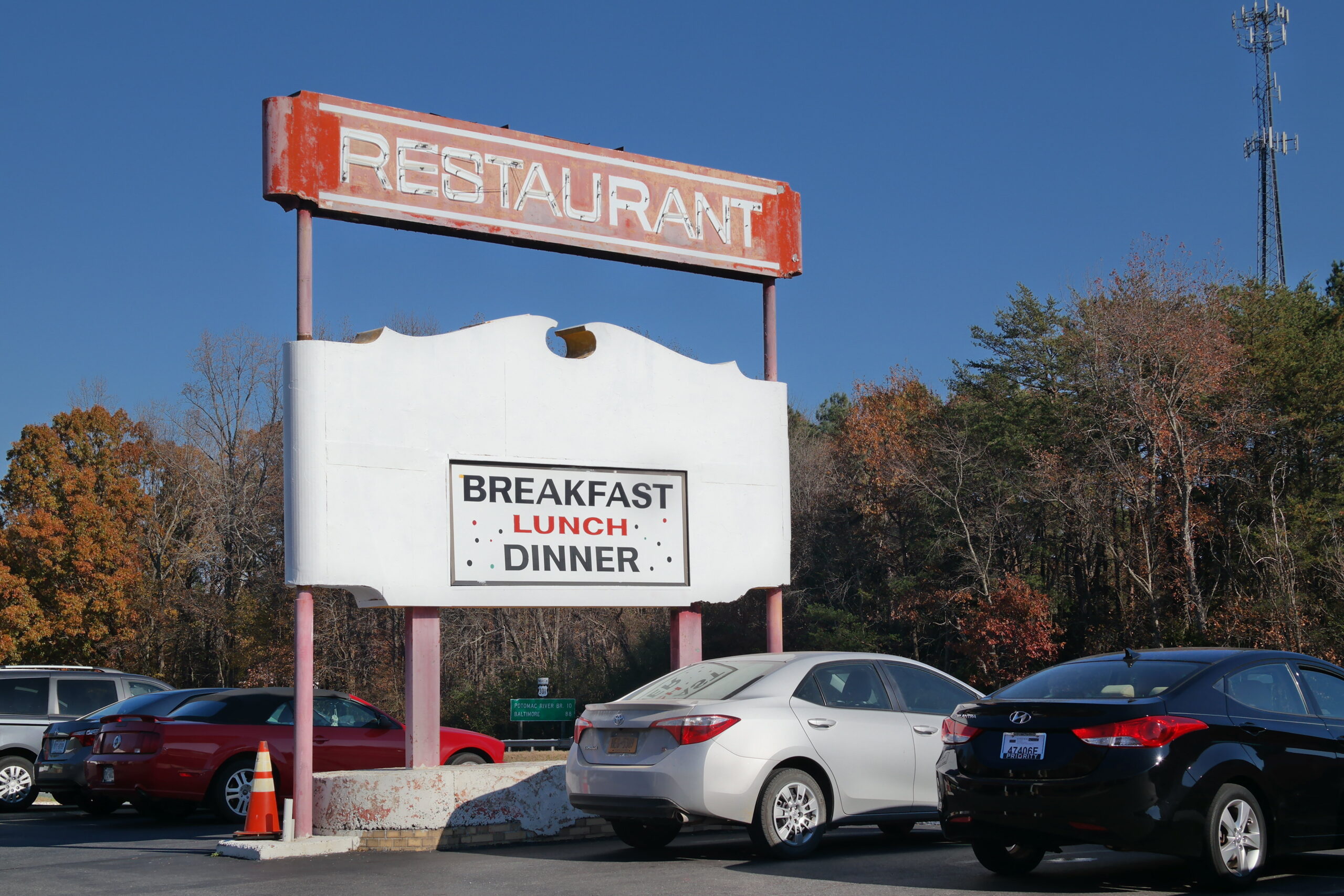 Bo's Cafe - King George, VA