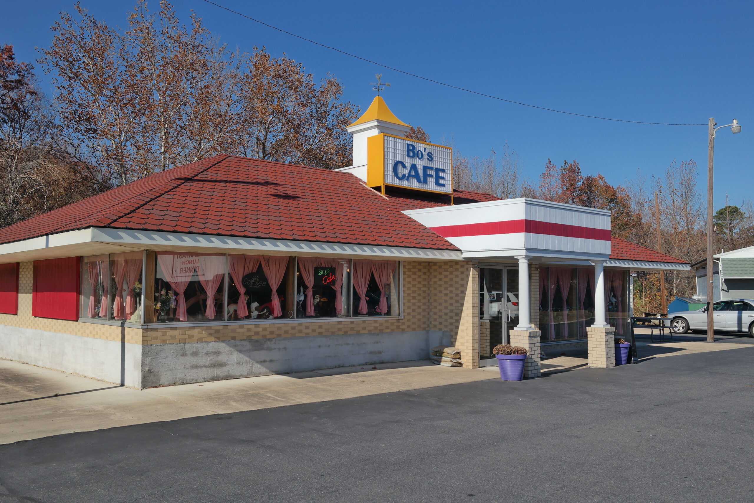 Bo's Cafe - King George, VA