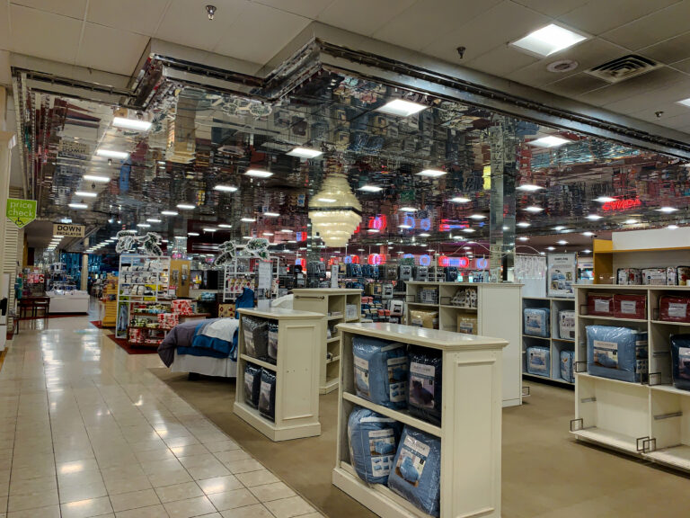 Boscov's - York, Pennsylvania (York Galleria)