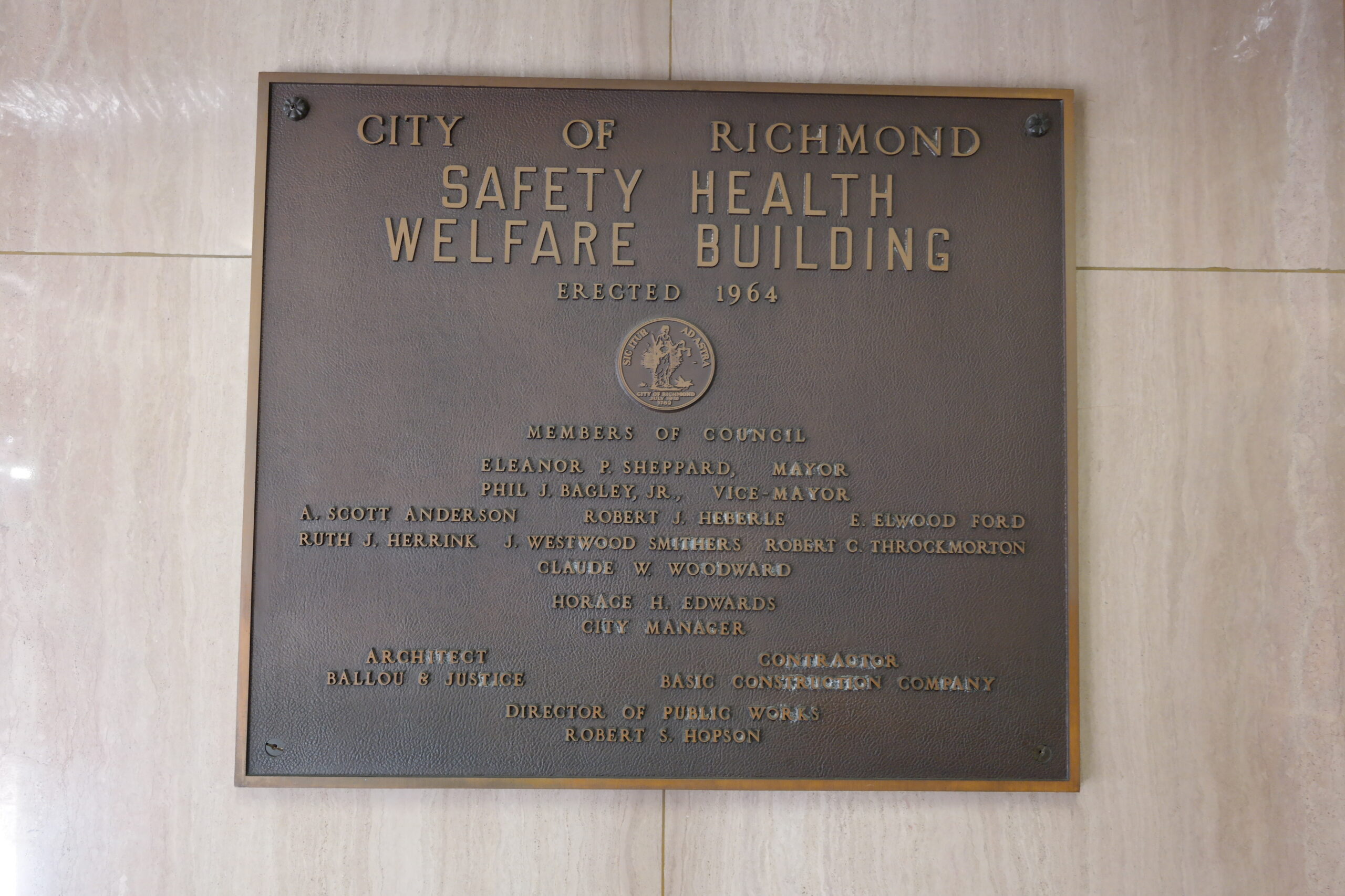 Building plaque