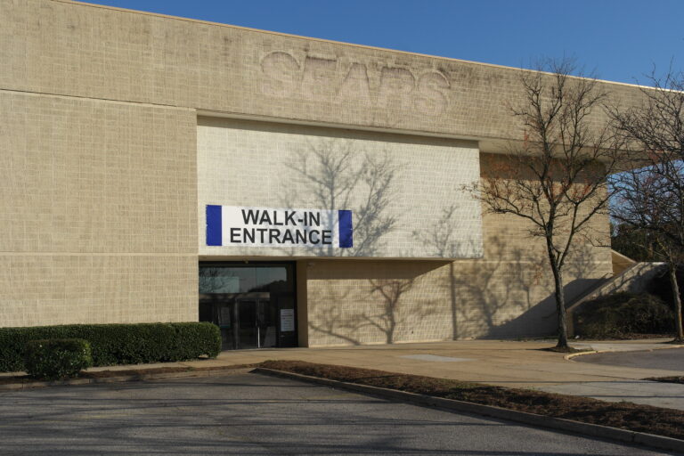 Coronavirus Mass Vaccination Site - Former Sears Chesapeake, Virginia