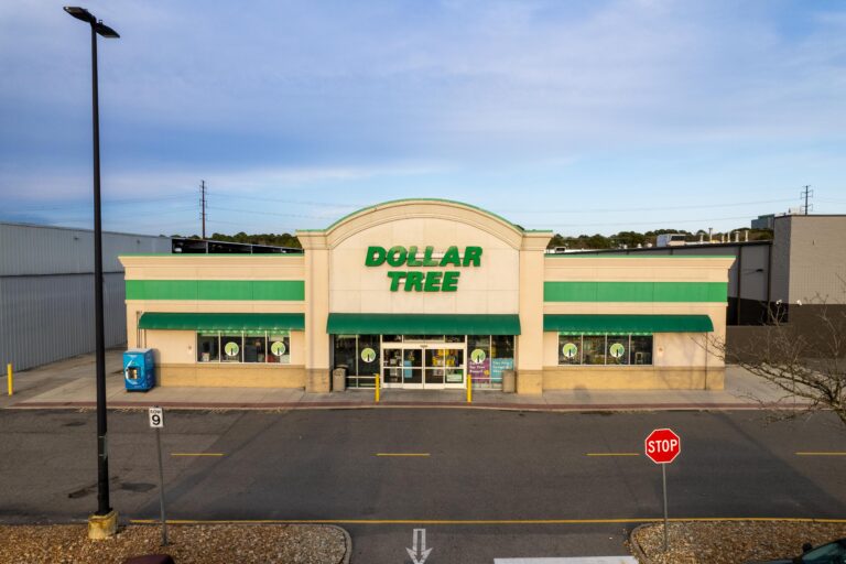 Dollar Tree - Chesapeake, Virginia