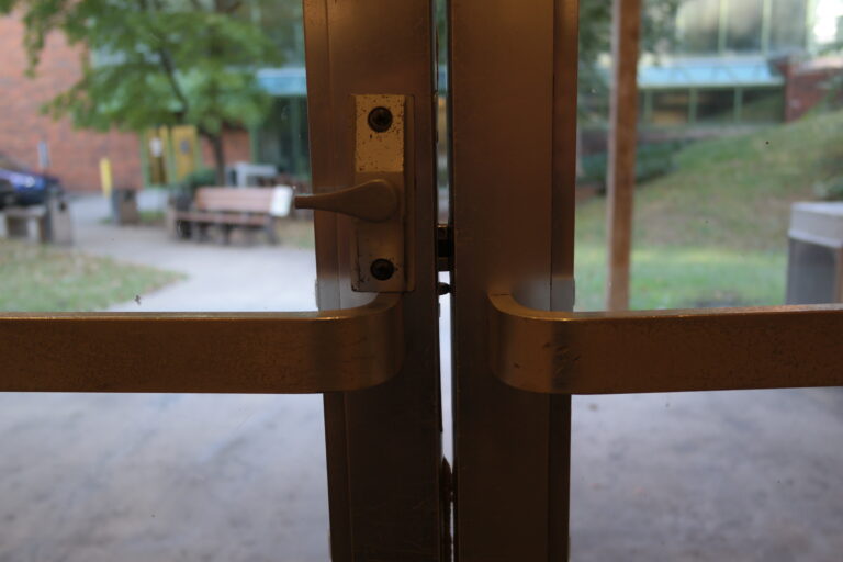 Exit latch