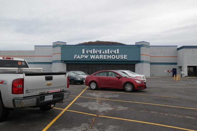 Federated Warehouse
