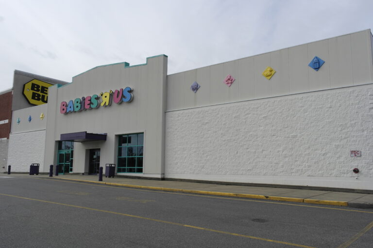 Former Babies "R" Us - Newport News