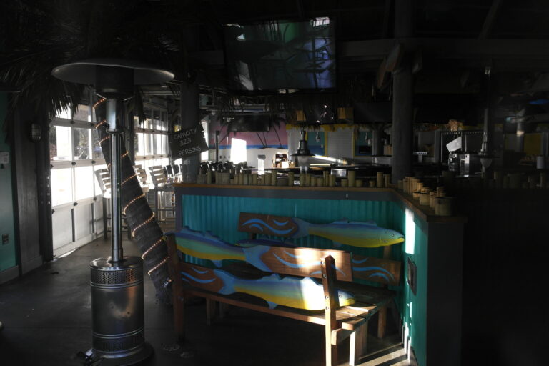 Former Cheeseburger In Paradise