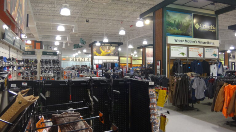 Former Dick's Sporting Goods - Fredericksburg, VA