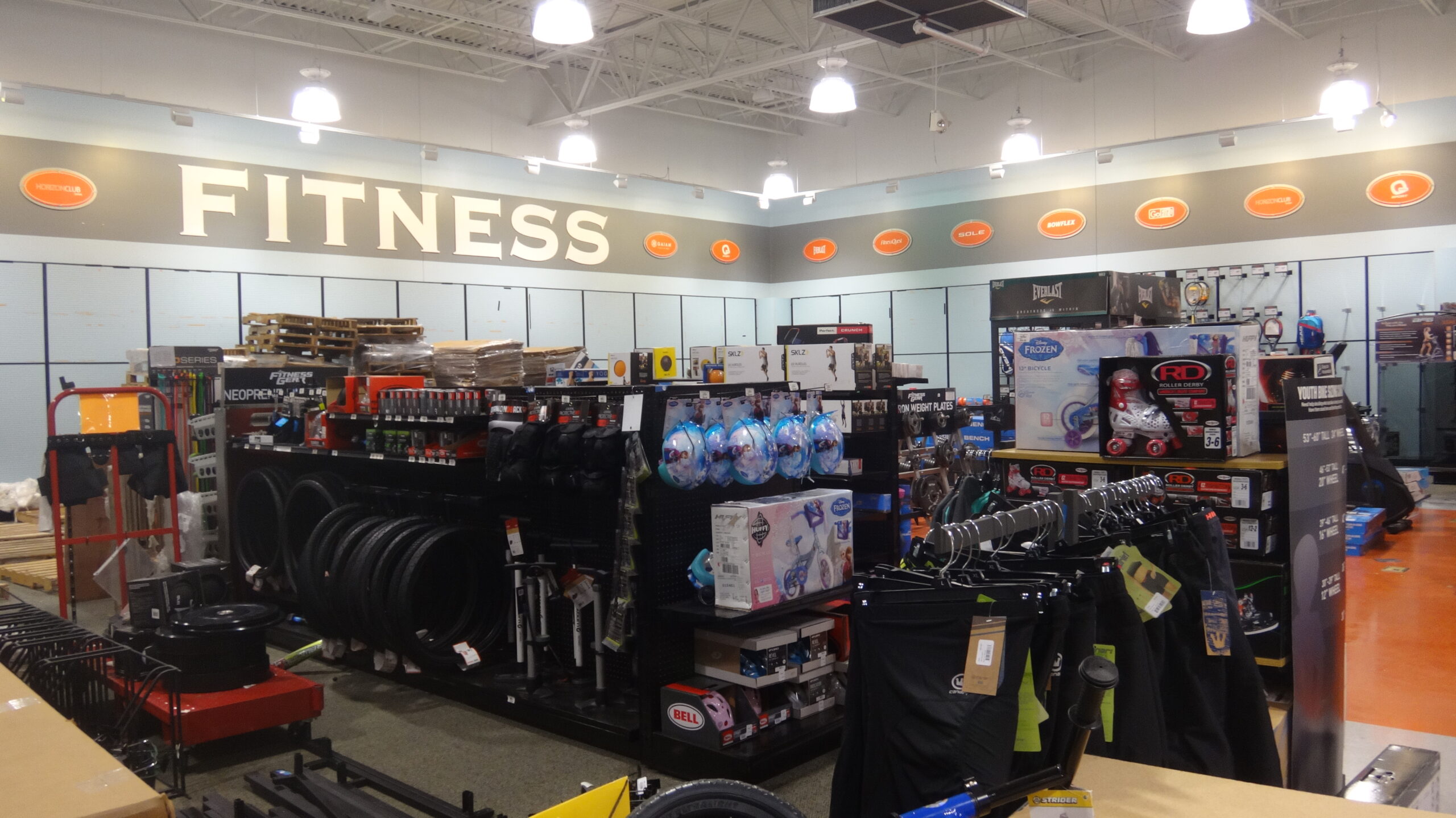 Former Dick's Sporting Goods - Fredericksburg, VA