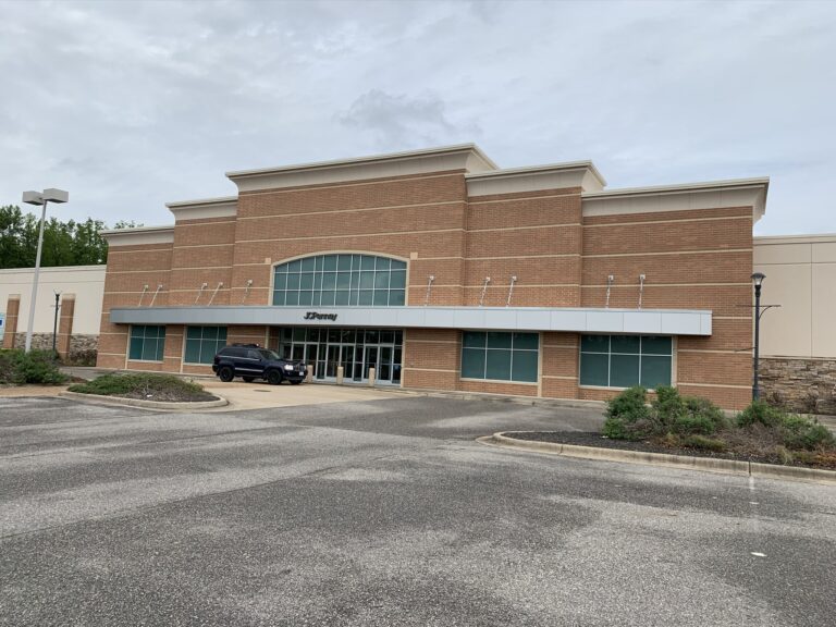 Former JCPenney - Williamsburg, VA