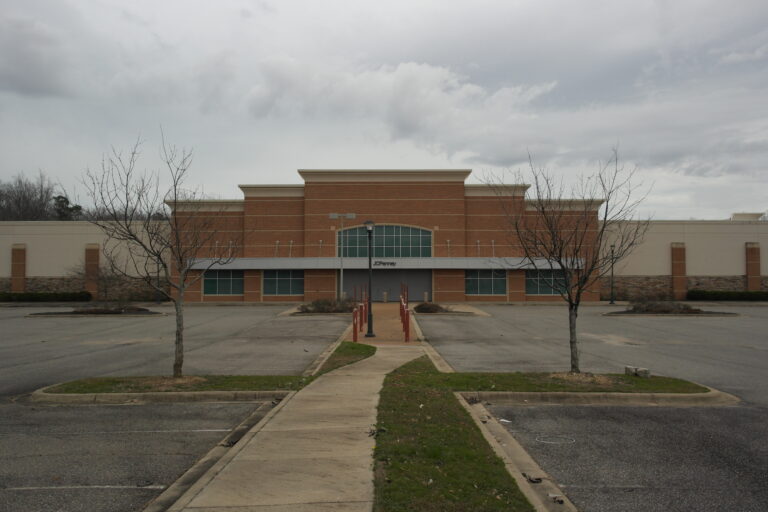 Former JCPenney - Williamsburg, VA