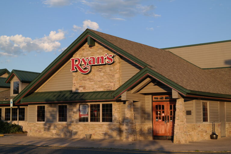Former Ryan's