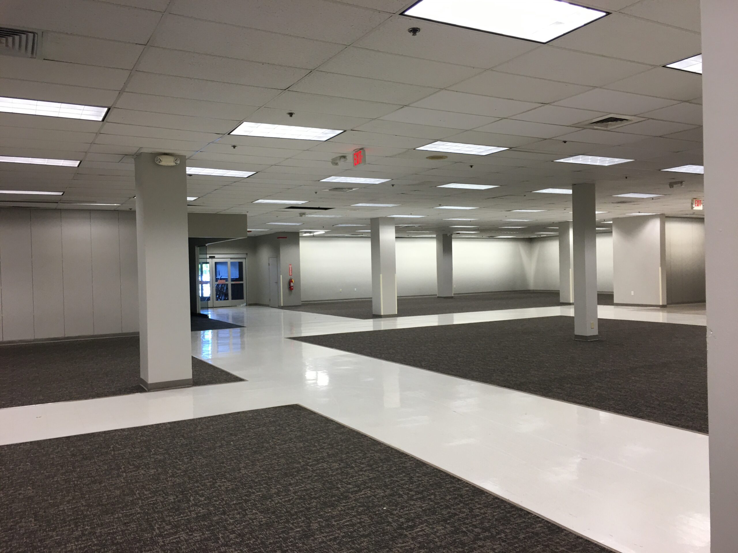 Former Sears - Pembroke Mall