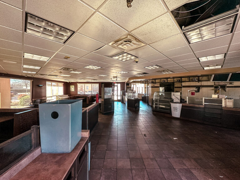 Former Tim Hortons - Naval Station Norfolk - Norfolk, Virginia
