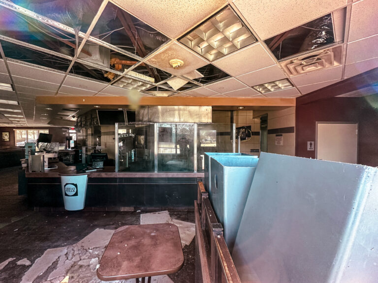 Former Tim Hortons - Naval Station Norfolk - Norfolk, Virginia
