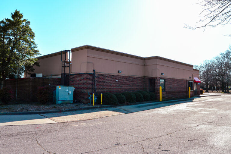 Former Tim Hortons - Naval Station Norfolk - Norfolk, Virginia