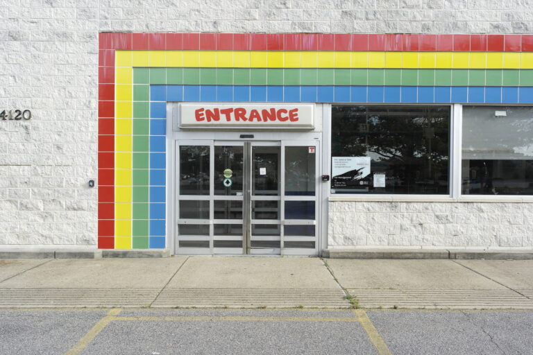 Former Toys 'R' Us - Chesapeake, VA