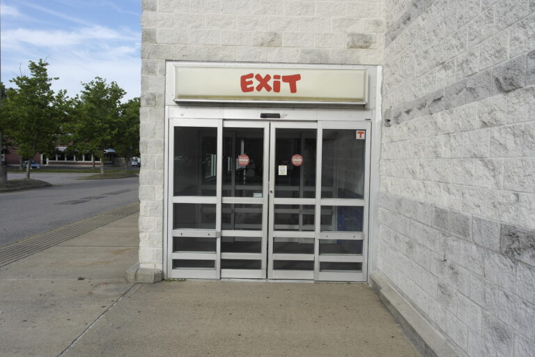 Former Toys 'R' Us - Chesapeake, VA