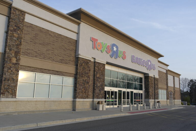 Former Toys 'R' Us - Henrico, VA