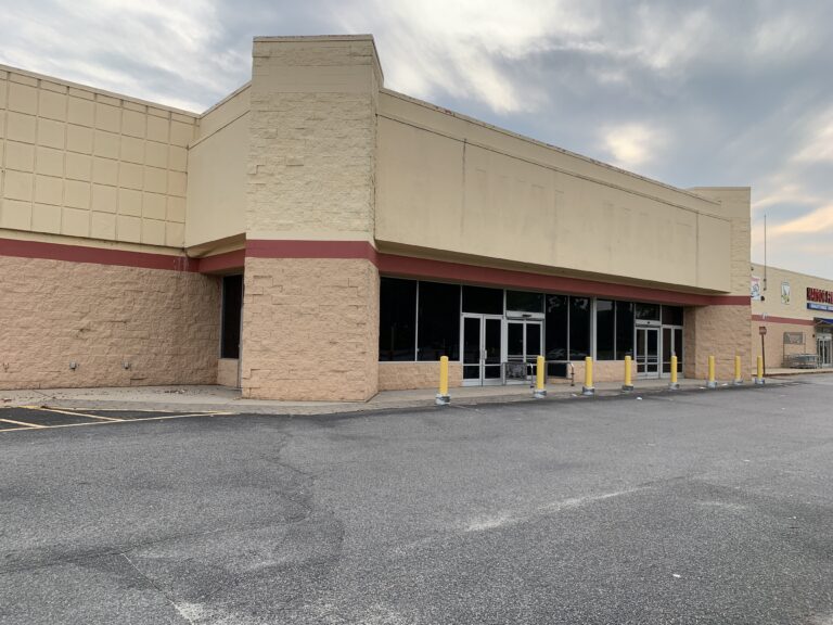Former Walmart - Elizabeth City, NC