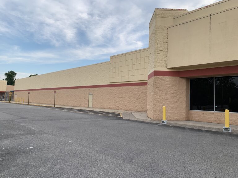 Former Walmart - Elizabeth City, NC