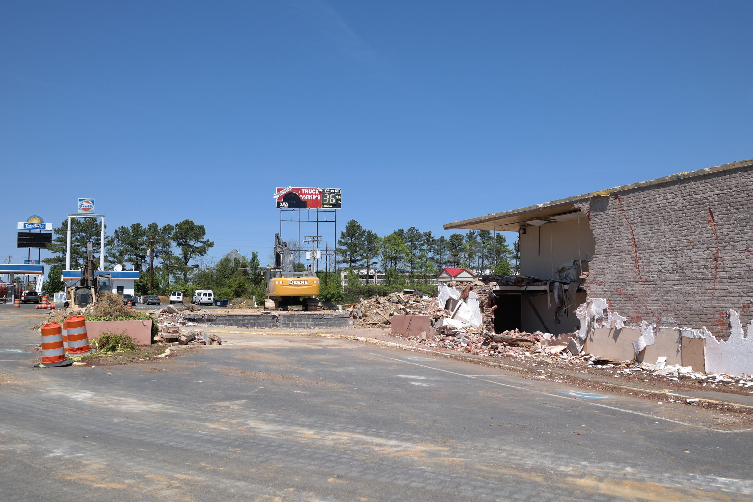 Holiday Inn Holidome Demolition - Fredericksburg, Virginia