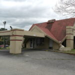Howard Johnson’s Williamsburg Demolition