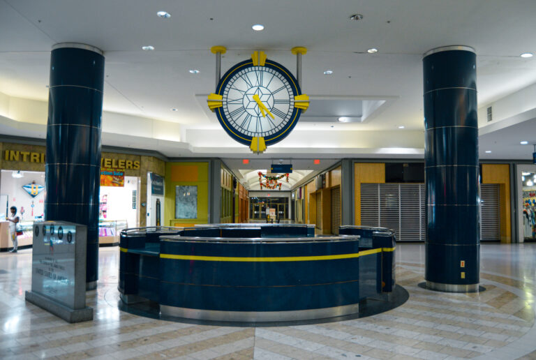 Military Circle Mall - Norfolk, Virginia