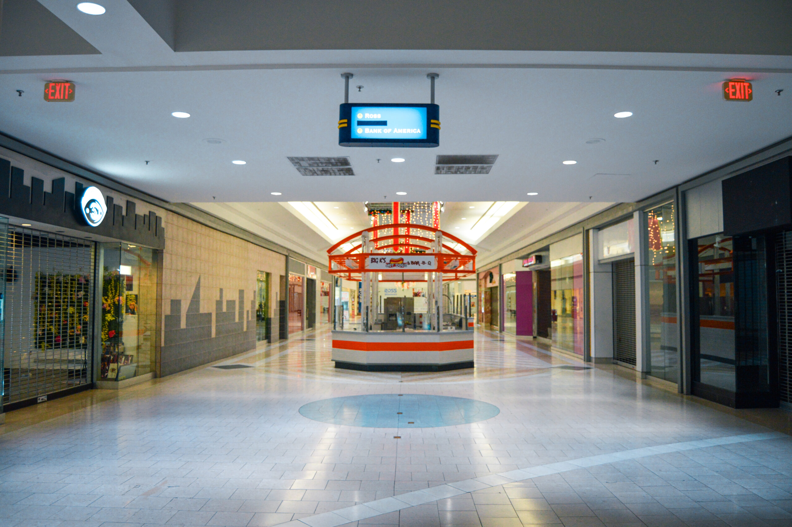 Military Circle Mall - Norfolk, Virginia