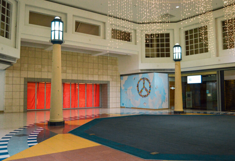 Military Circle Mall - Norfolk, Virginia
