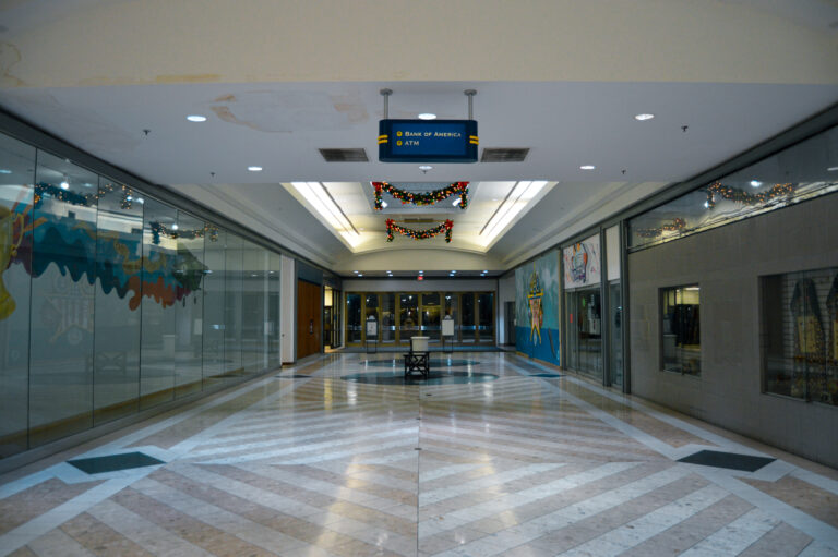 Military Circle Mall - Norfolk, Virginia