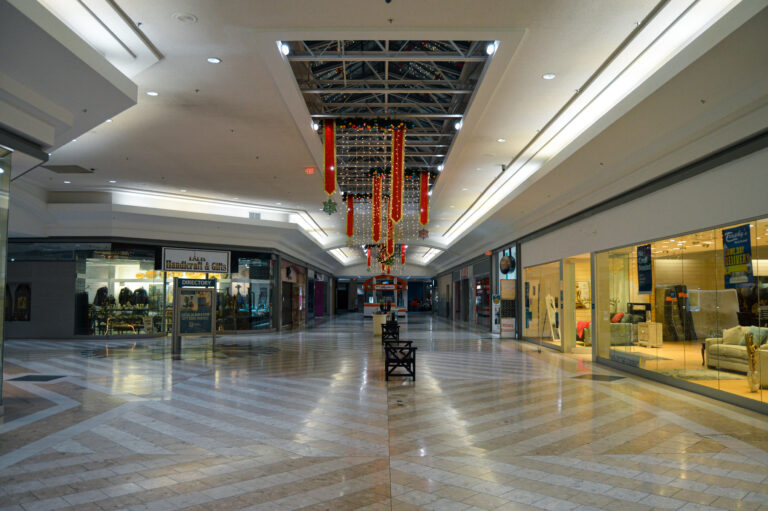 Military Circle Mall - Norfolk, Virginia