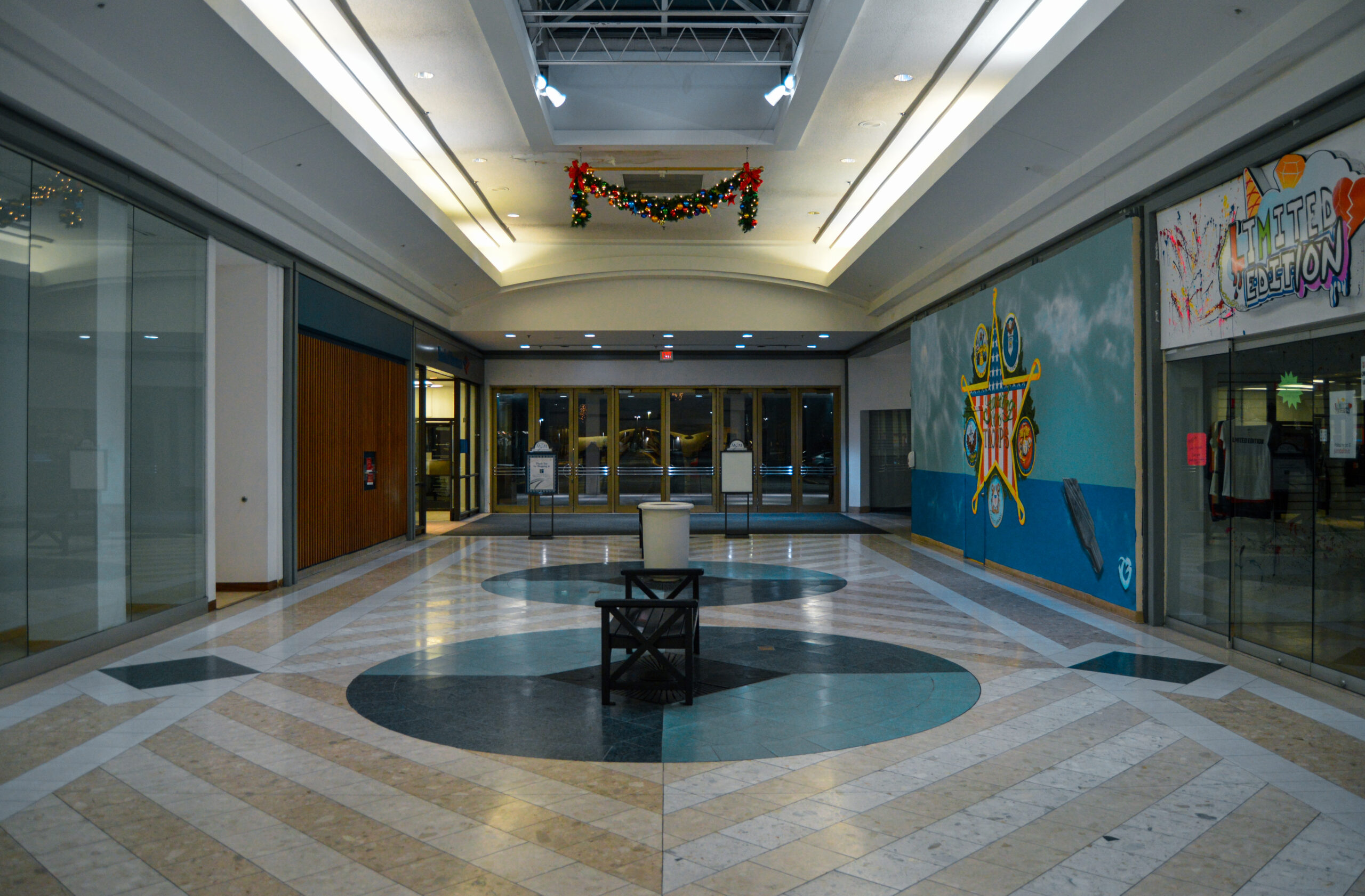 Military Circle Mall - Norfolk, Virginia