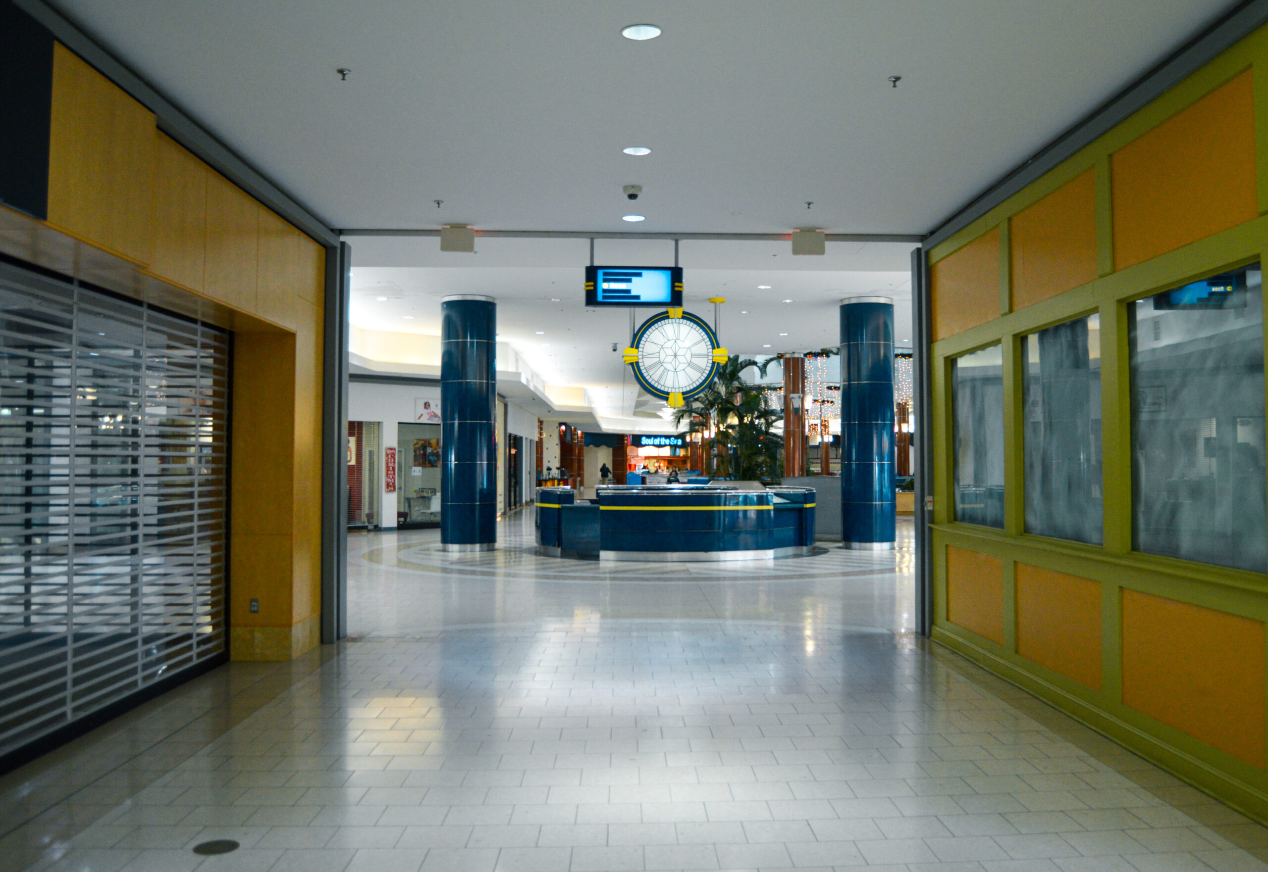 Military Circle Mall - Norfolk, Virginia