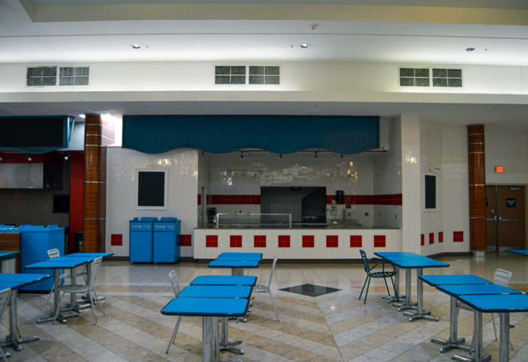 Military Circle Mall - Norfolk, Virginia