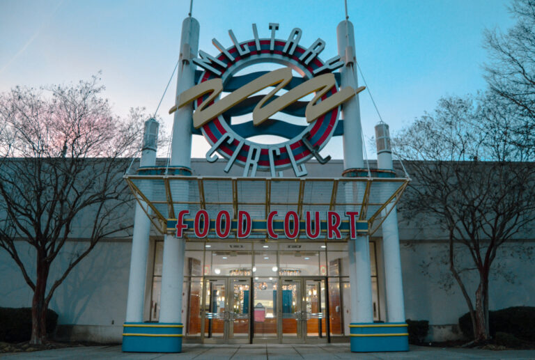 Military Circle Mall - Norfolk, Virginia