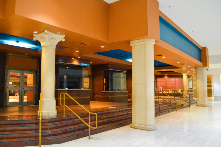 Military Circle Mall - Norfolk, Virginia