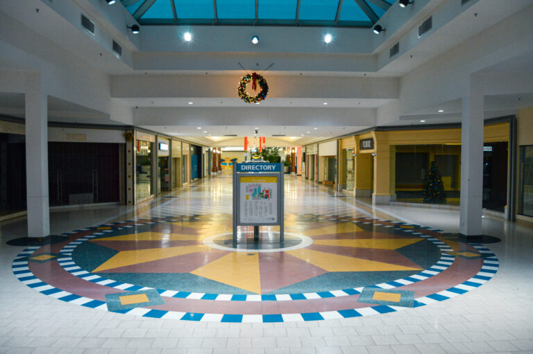 Military Circle Mall - Norfolk, Virginia
