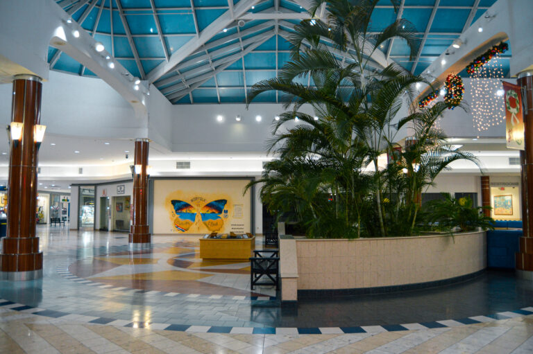Military Circle Mall - Norfolk, Virginia