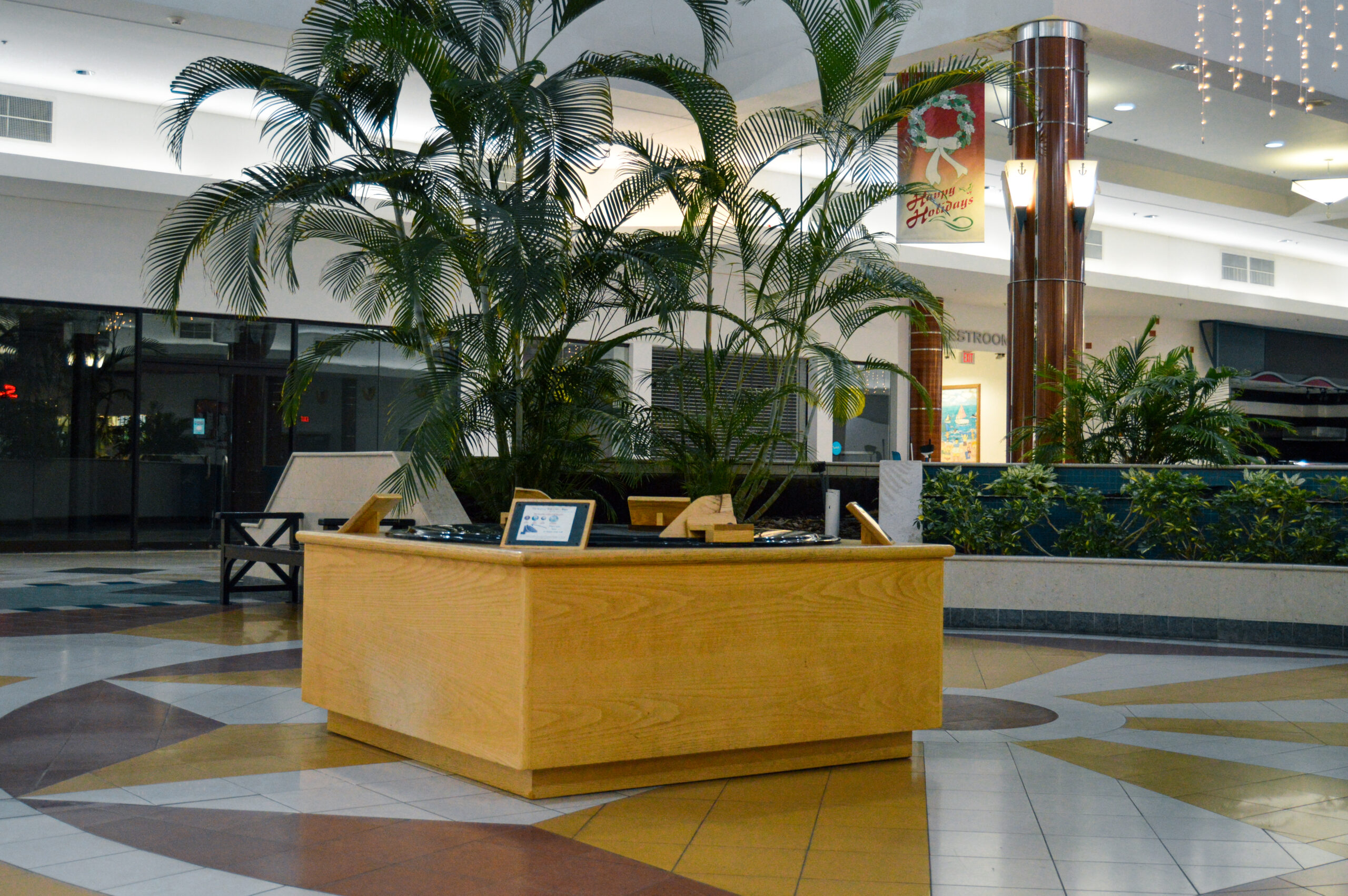Military Circle Mall - Norfolk, Virginia