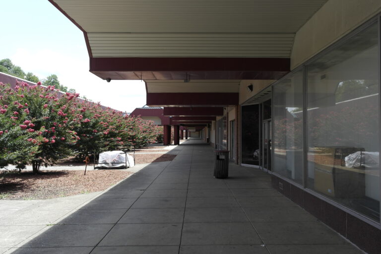 Roanoke-Salem Plaza - Roanoke, VA