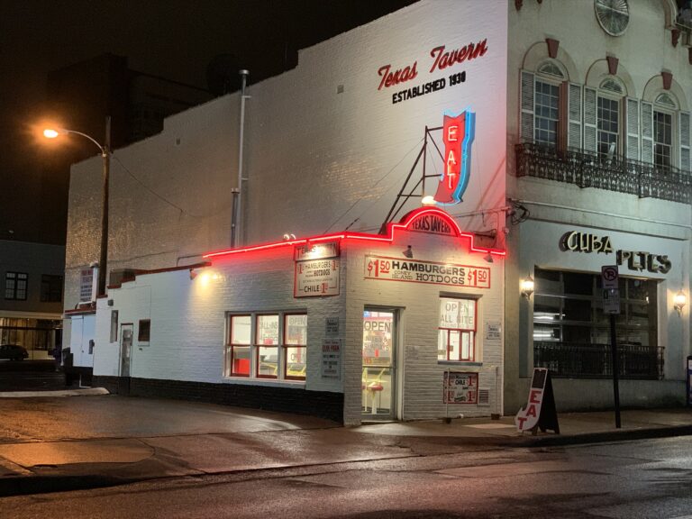 Texas Tavern