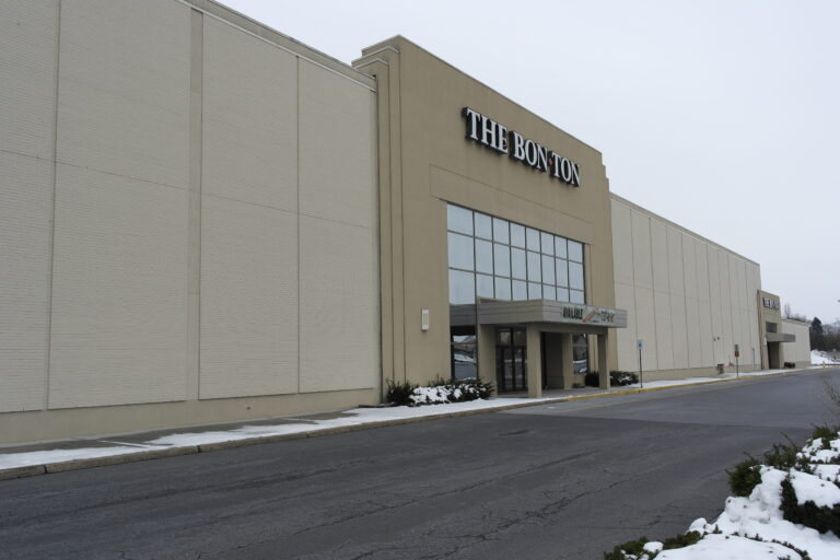 The Bon Ton - Camp Hill, PA